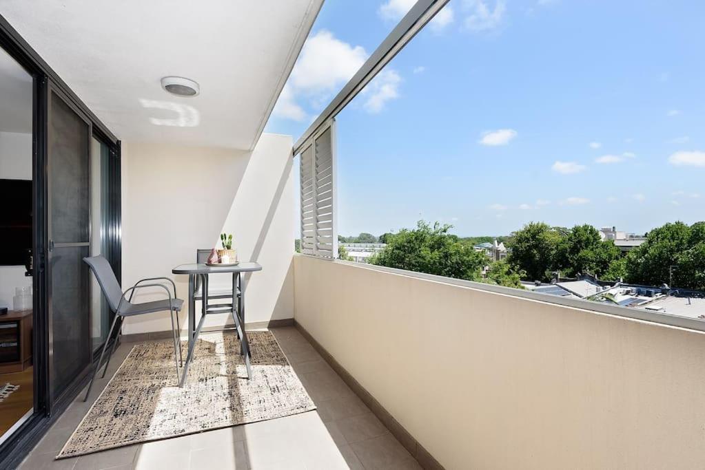 Amazing Penthouse In Waterloo Apartment Sydney